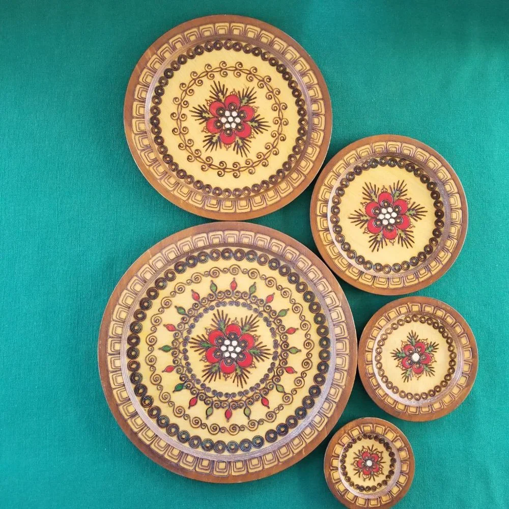 🎉HP🎉 Decorative Folk Art Set of 5 Wooden Nesting Plates Made in Poland - Picture 6 of 7